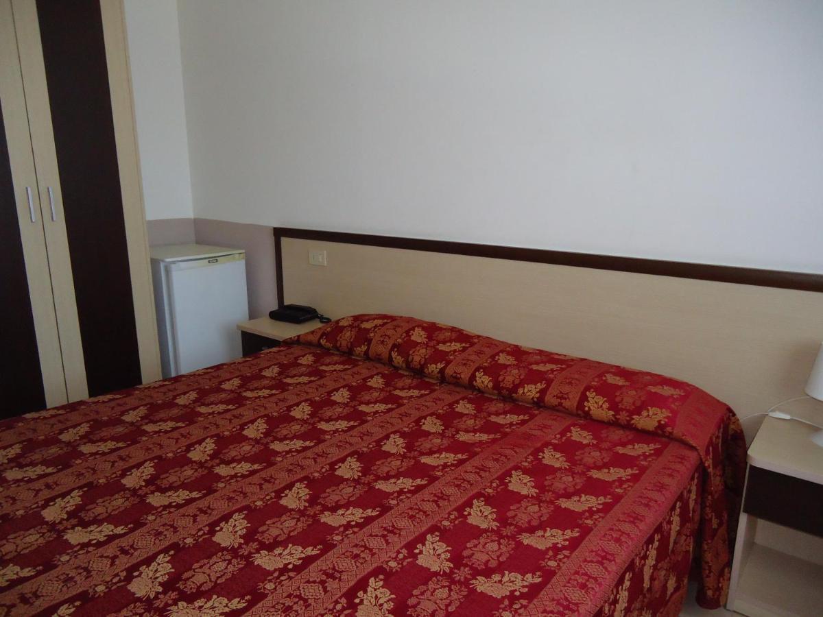 Motel Boston Сільві-Марина Екстер'єр фото