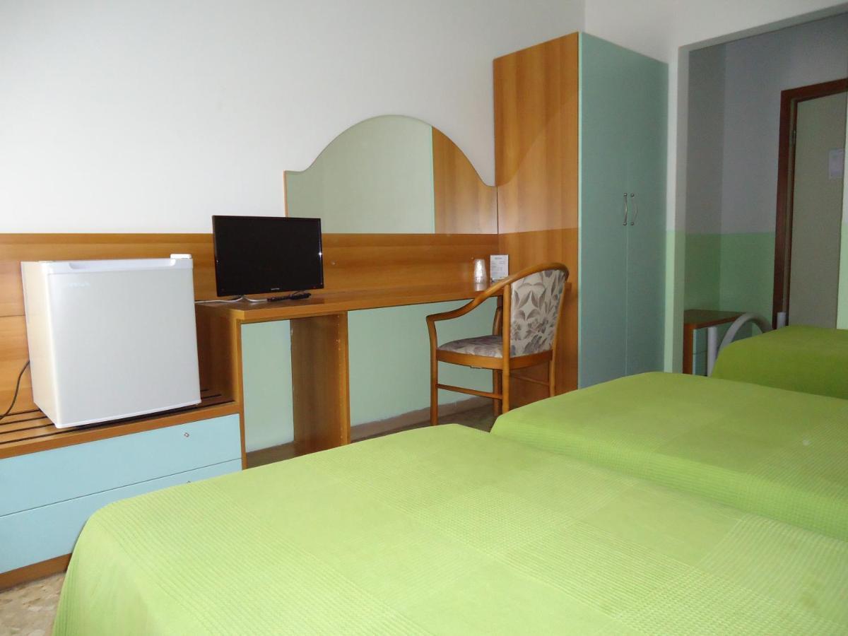 Motel Boston Сільві-Марина Екстер'єр фото
